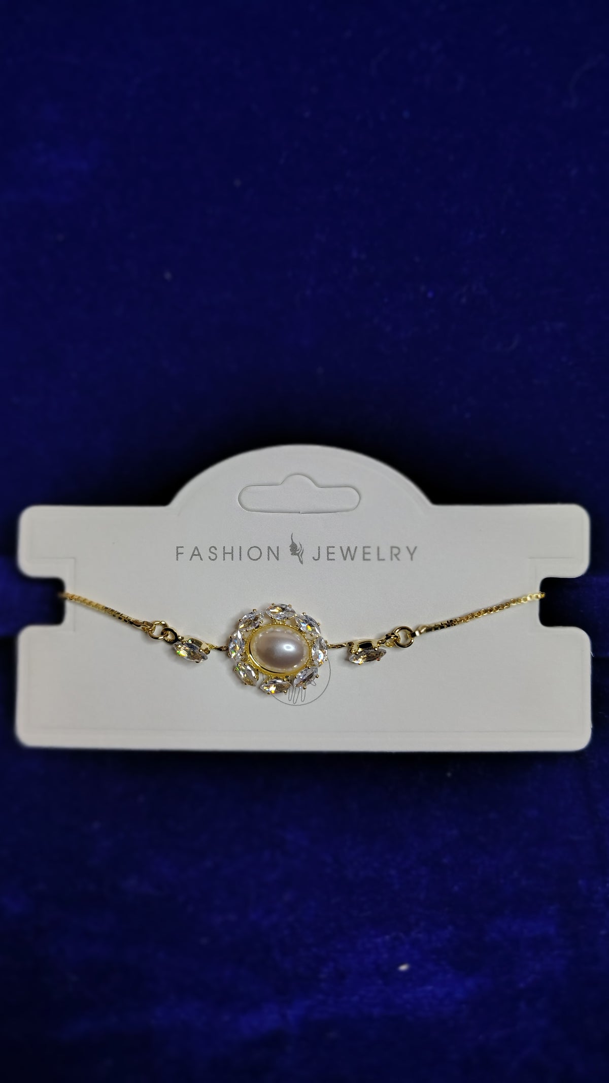 Pearl Crystal Halo Gold Chain Bracelet - Front View